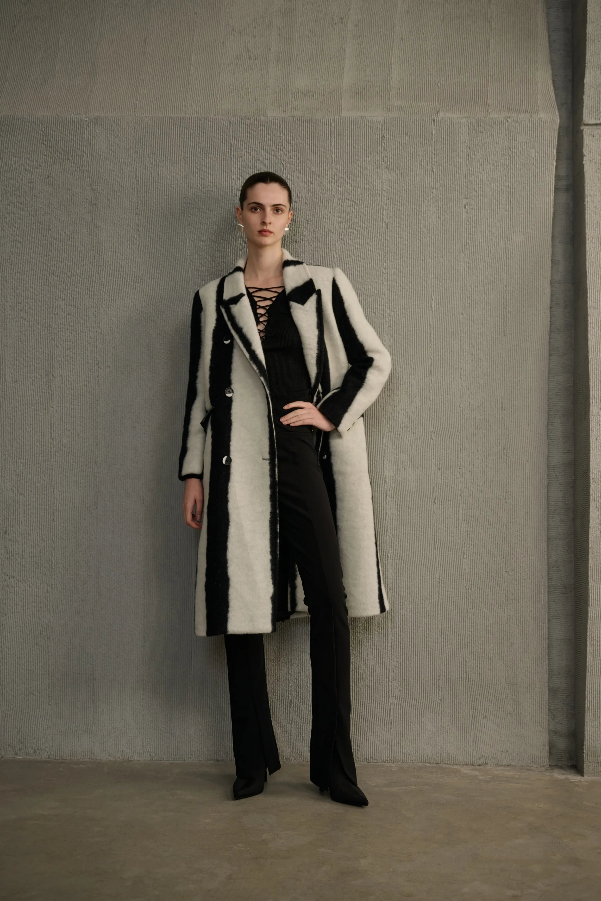 Contrast striped wool coat