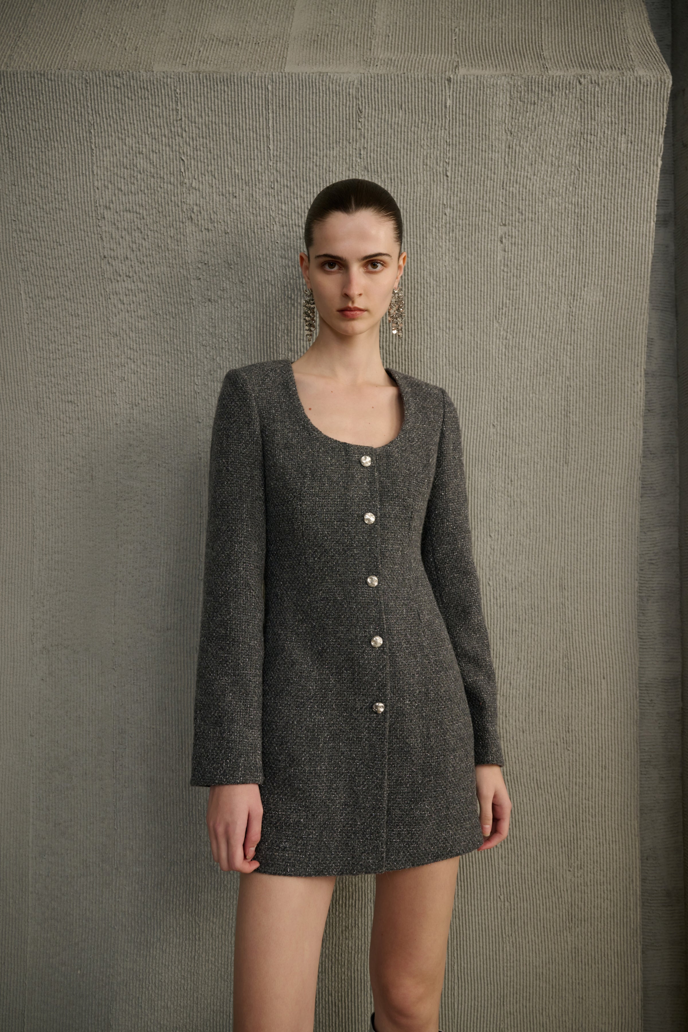 Kleid aus Tweed mit langen Ärmeln 