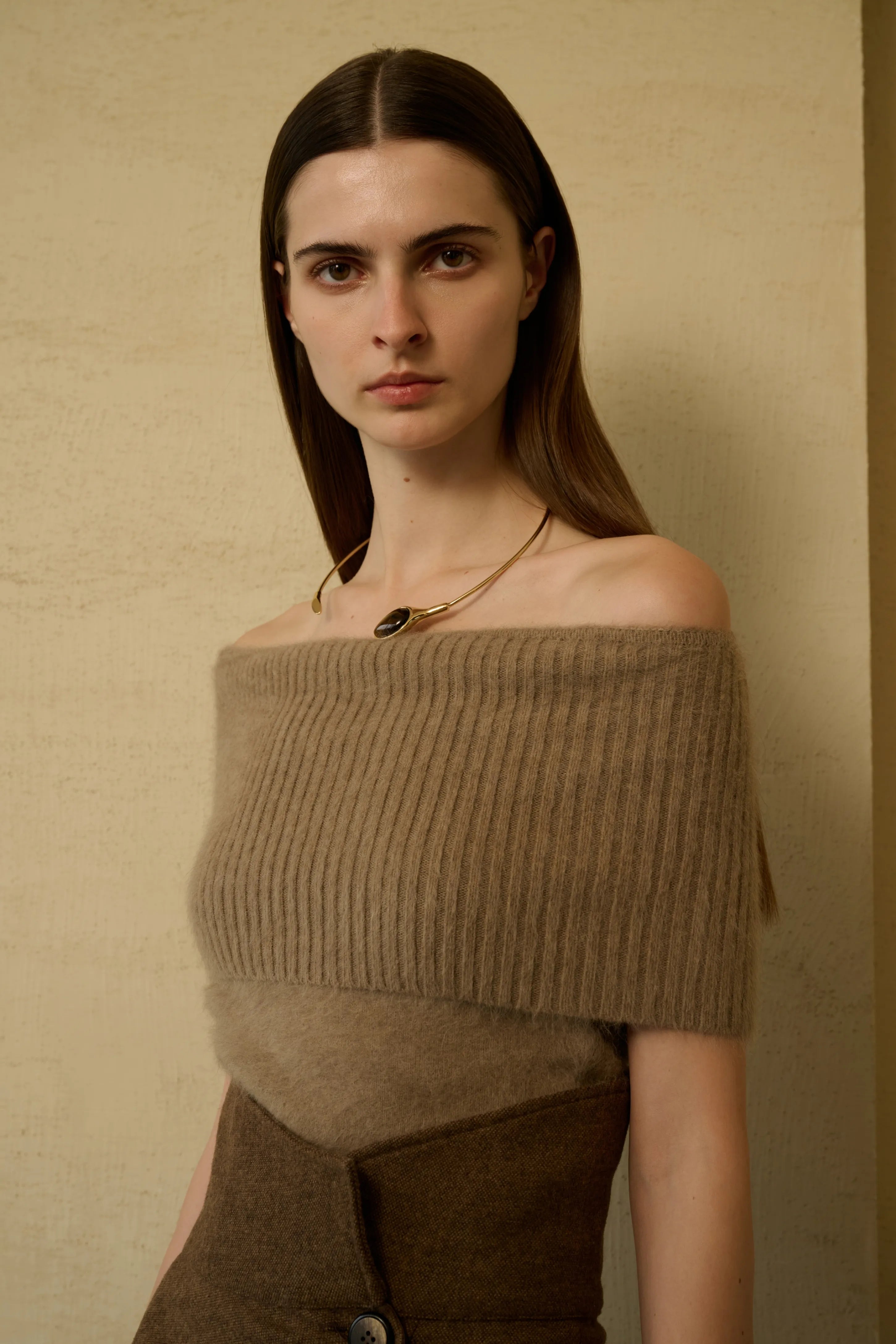 Convertible off-shoulder sweater