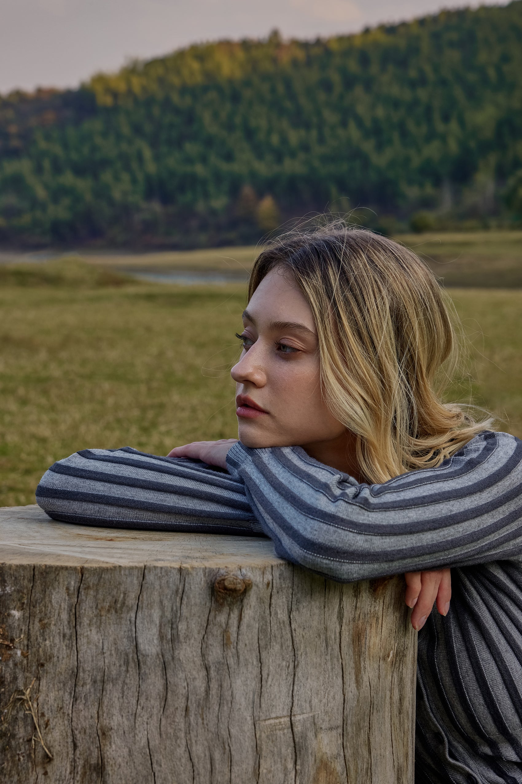 Fitted striped cardigan