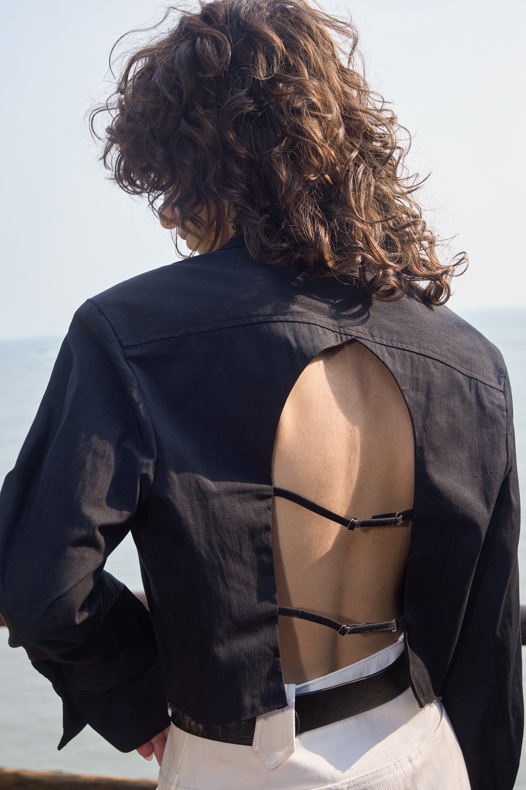 Open back cropped shirt