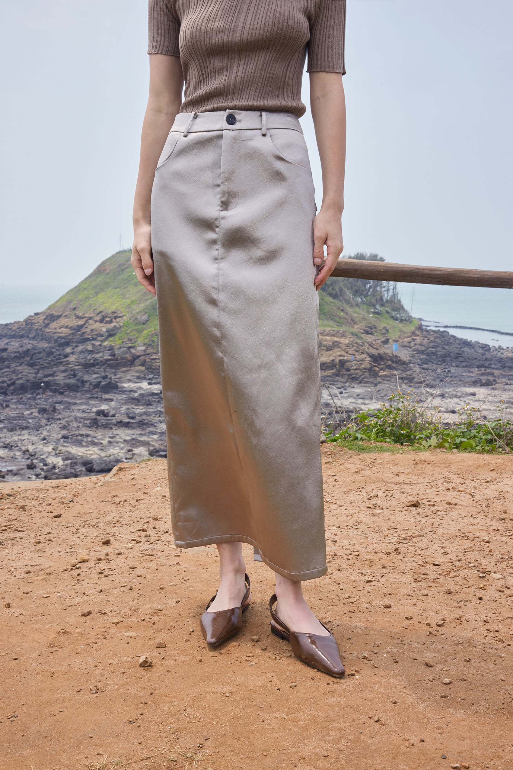 Straight cut maxi skirt