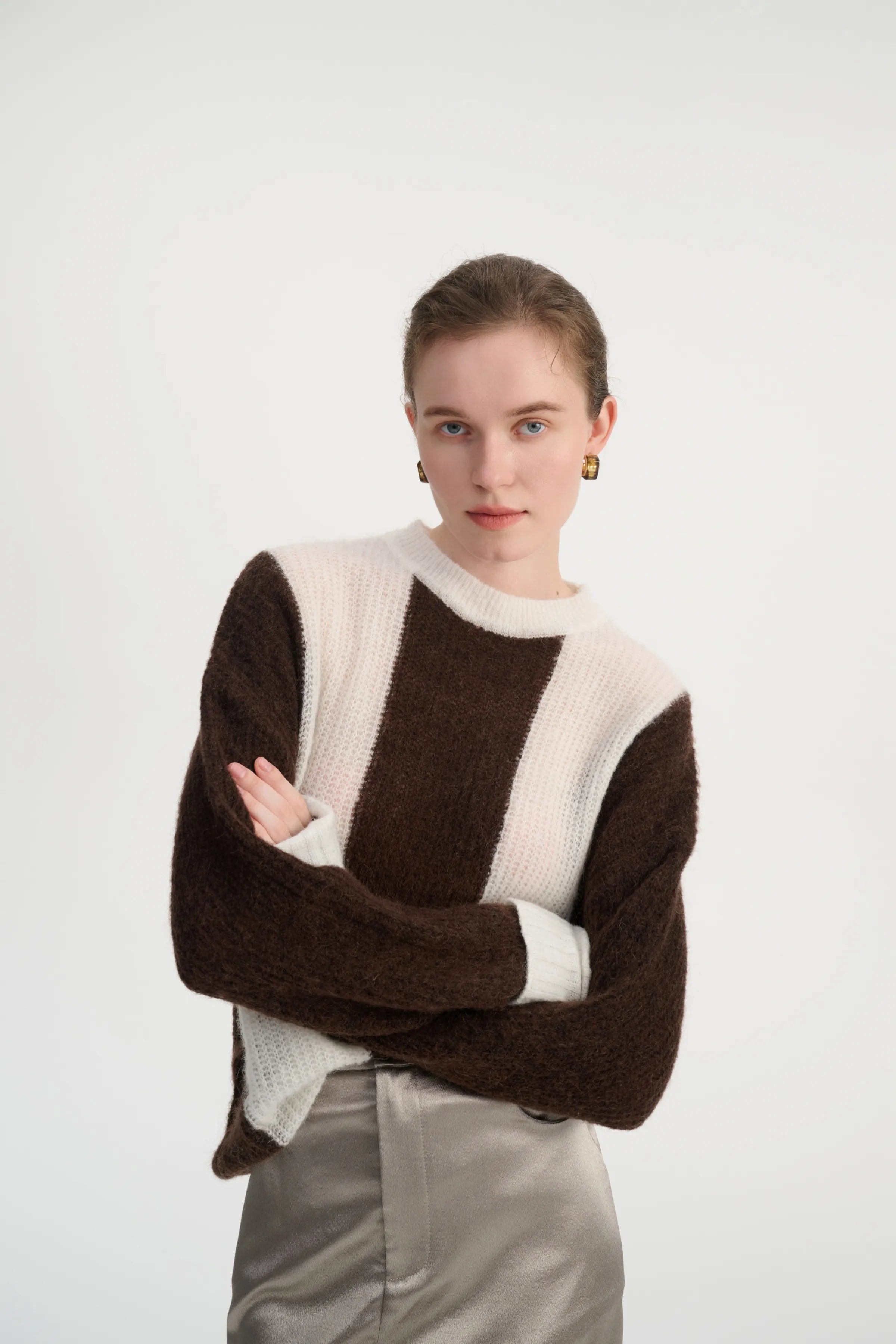 Colorblock lightweight sweater