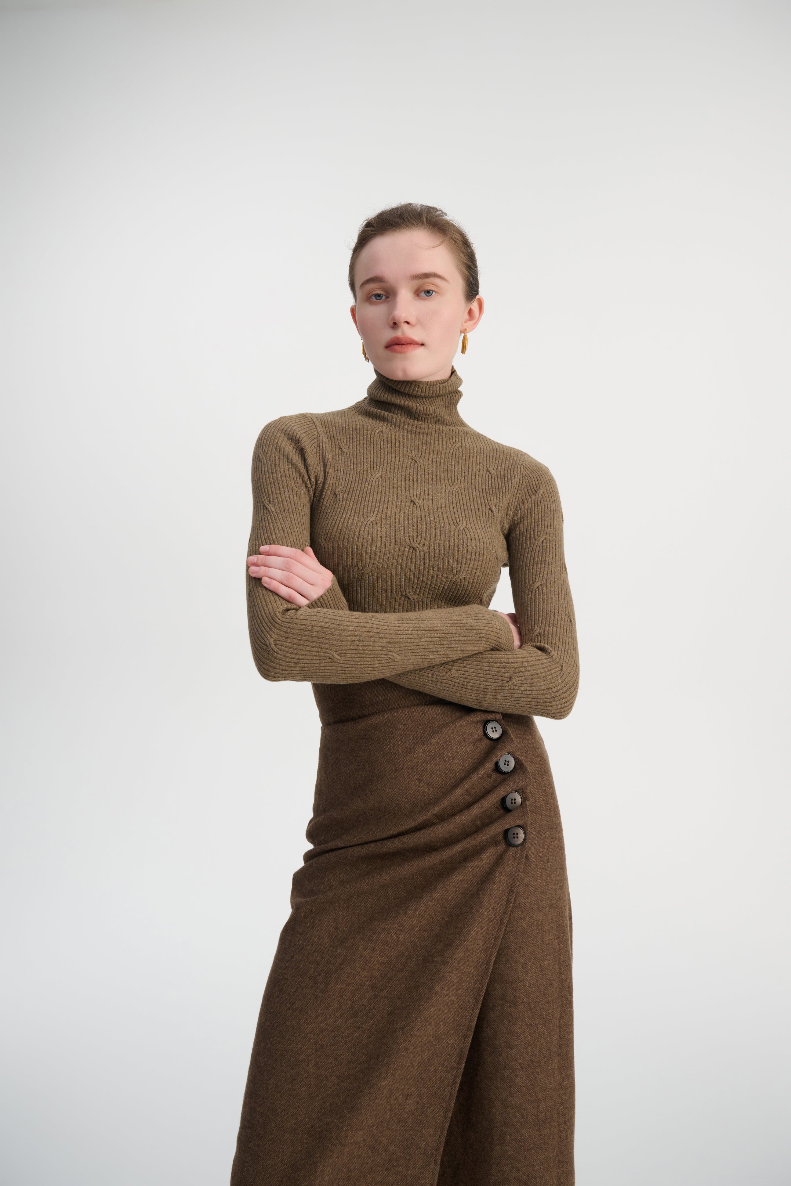 Slim fit cropped turtleneck