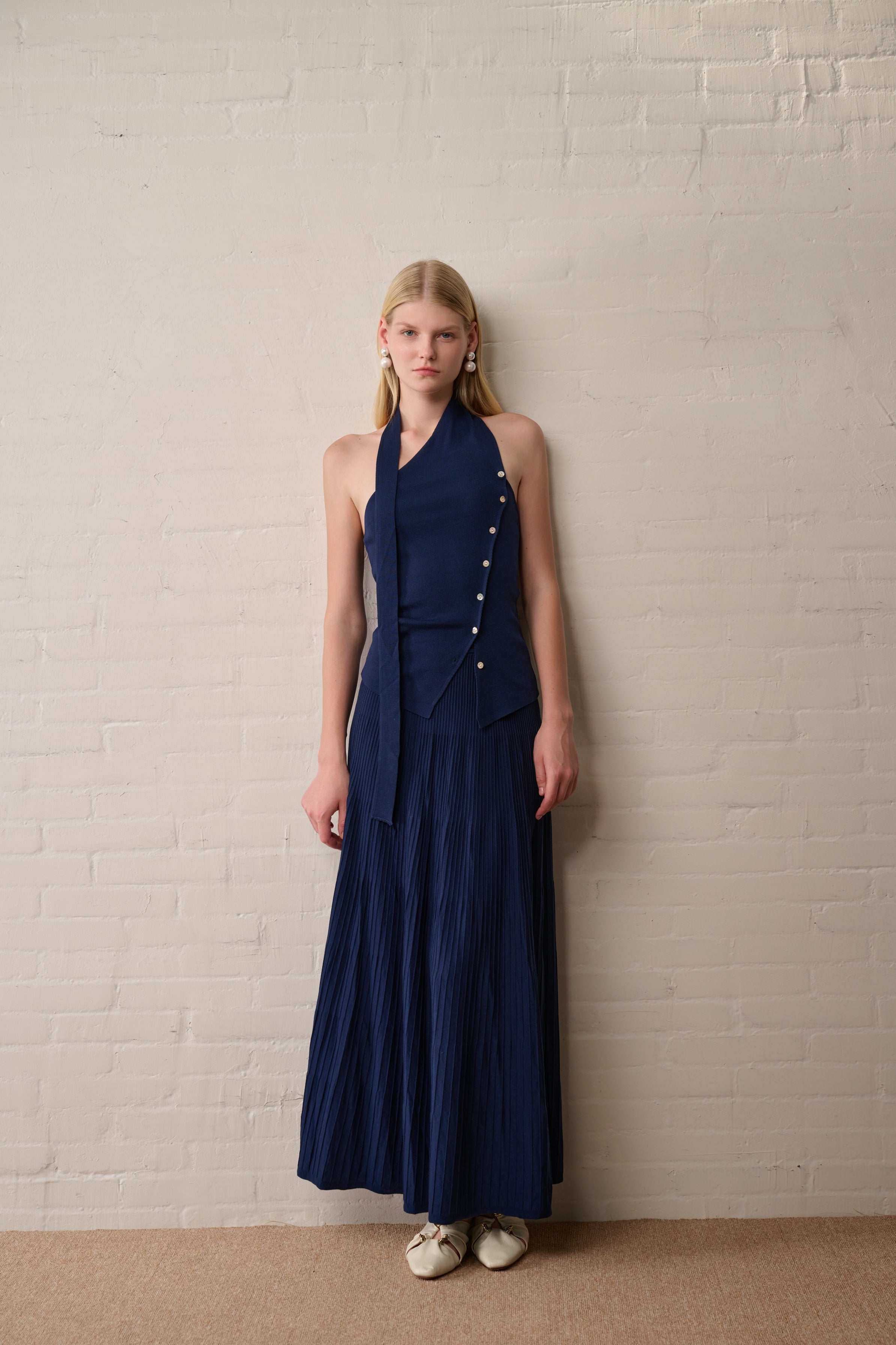 A-line maxi knit skirt