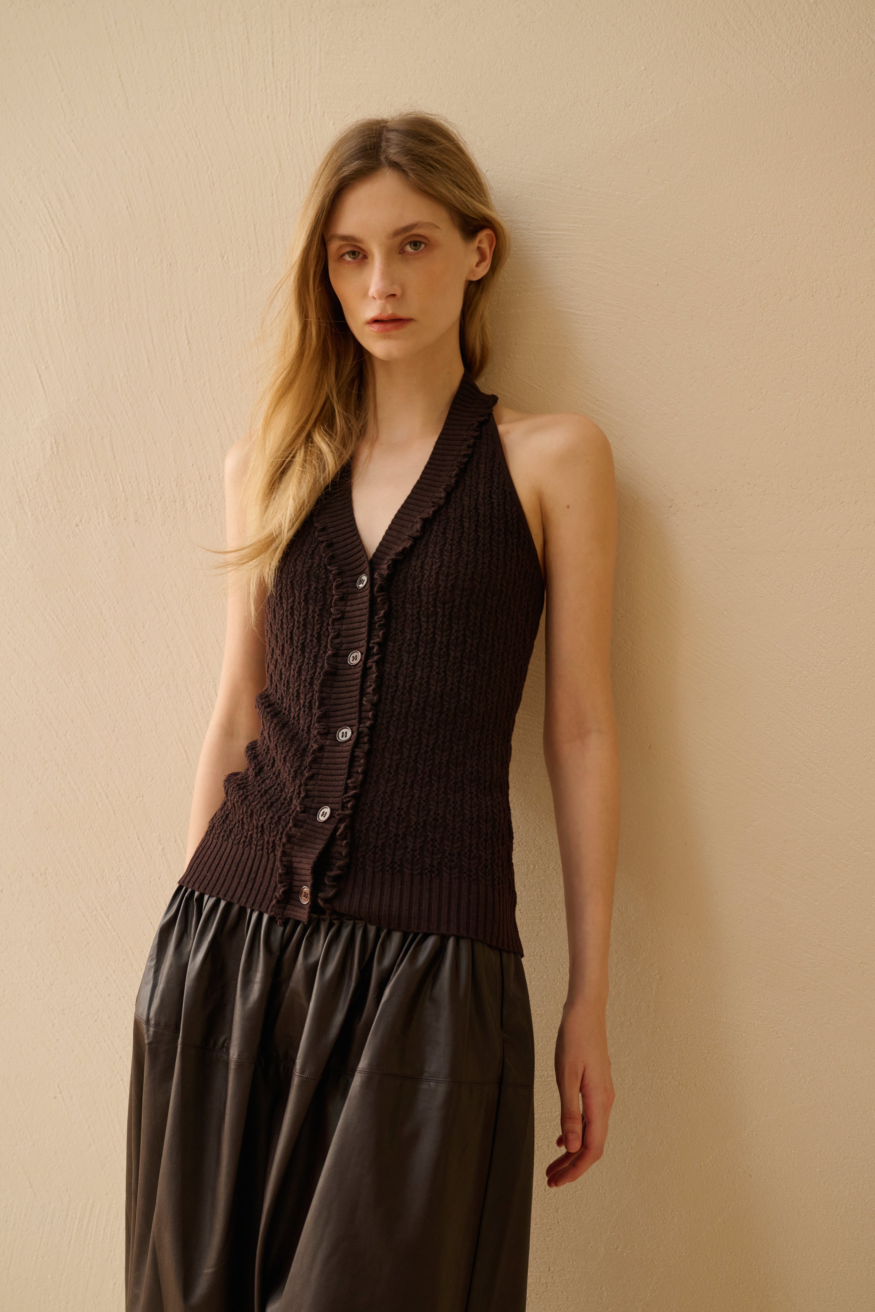 Button-up halter vest