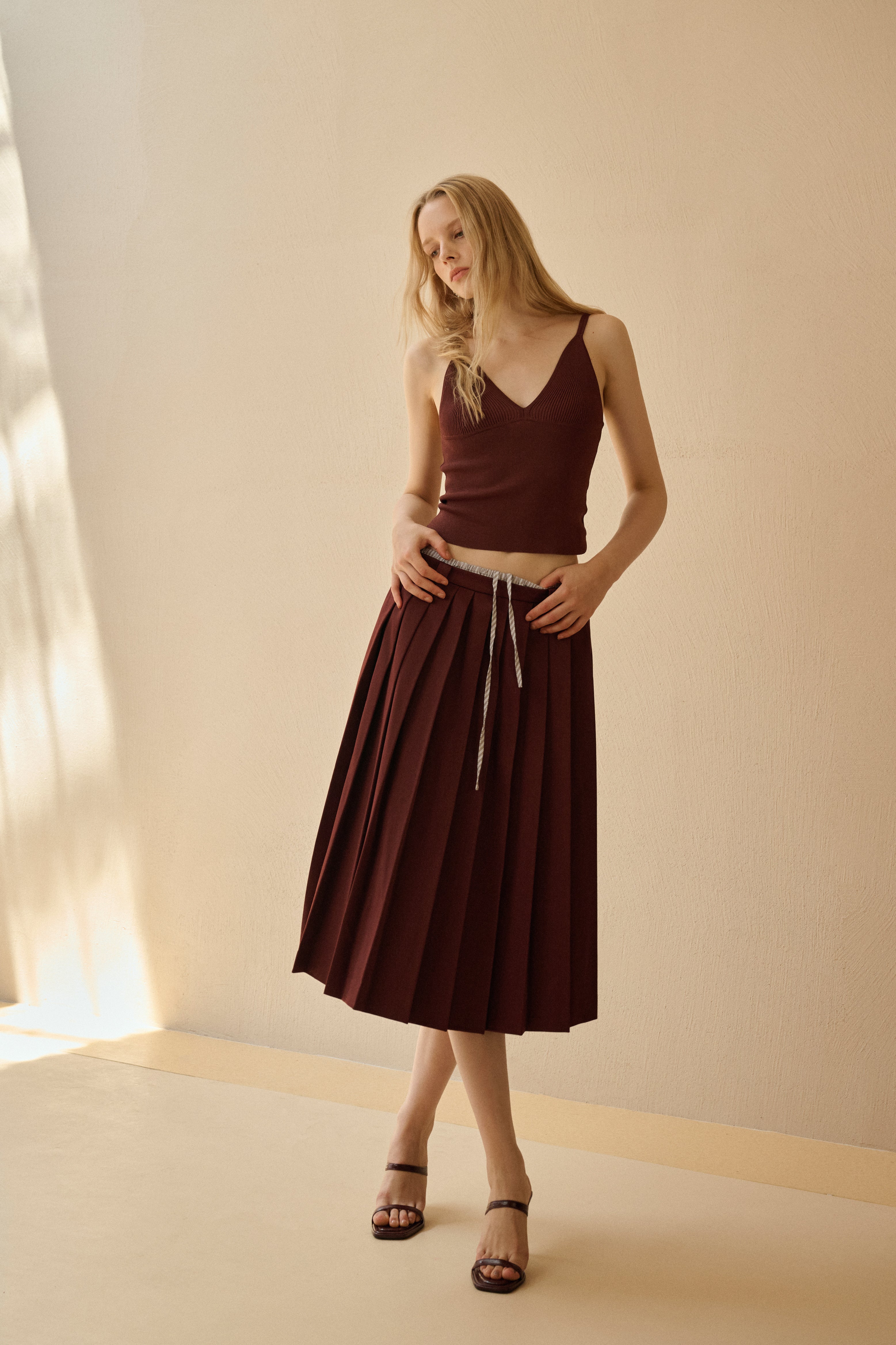 Drawstring double waist pleated skirt