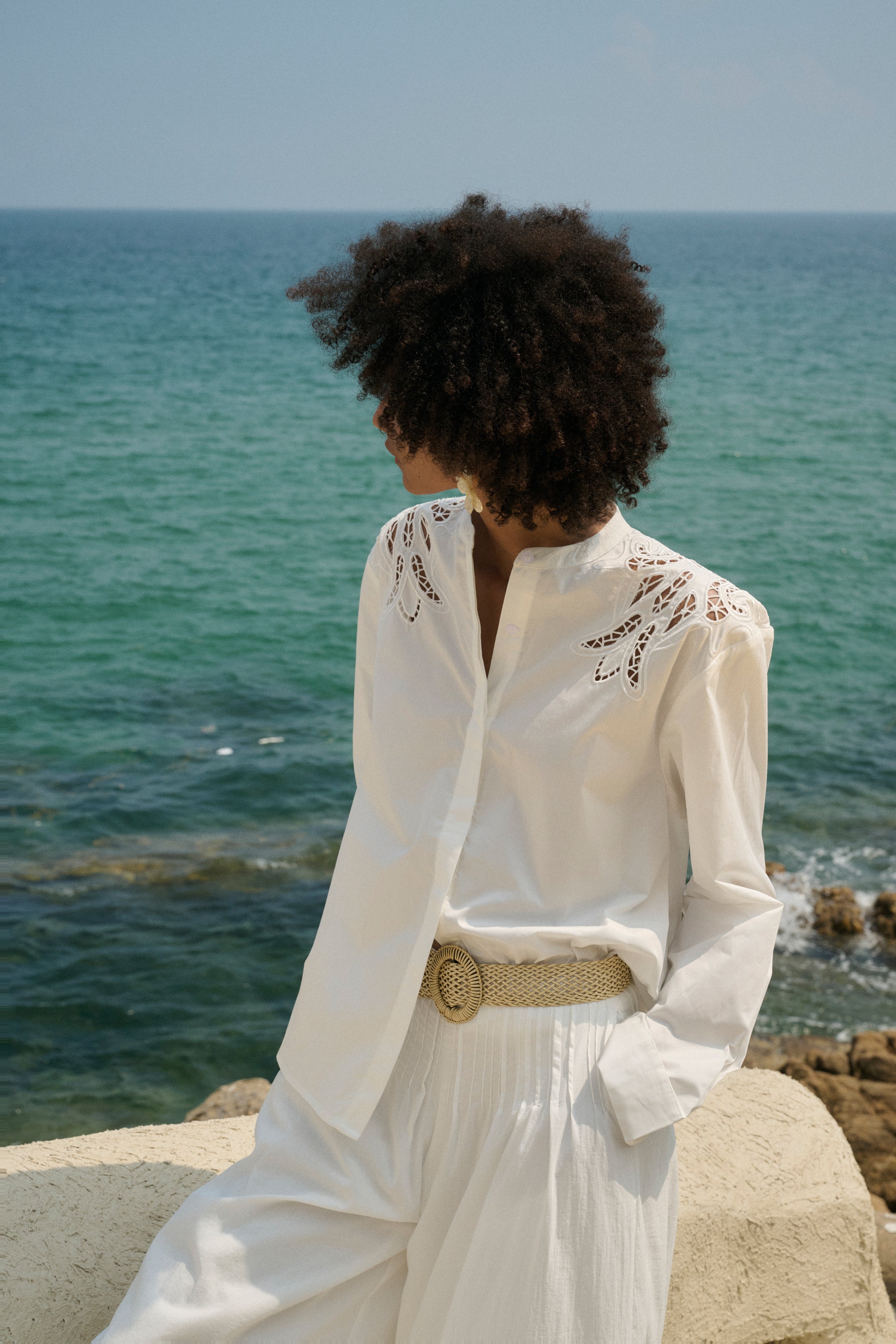 Embroidered collarless shirt