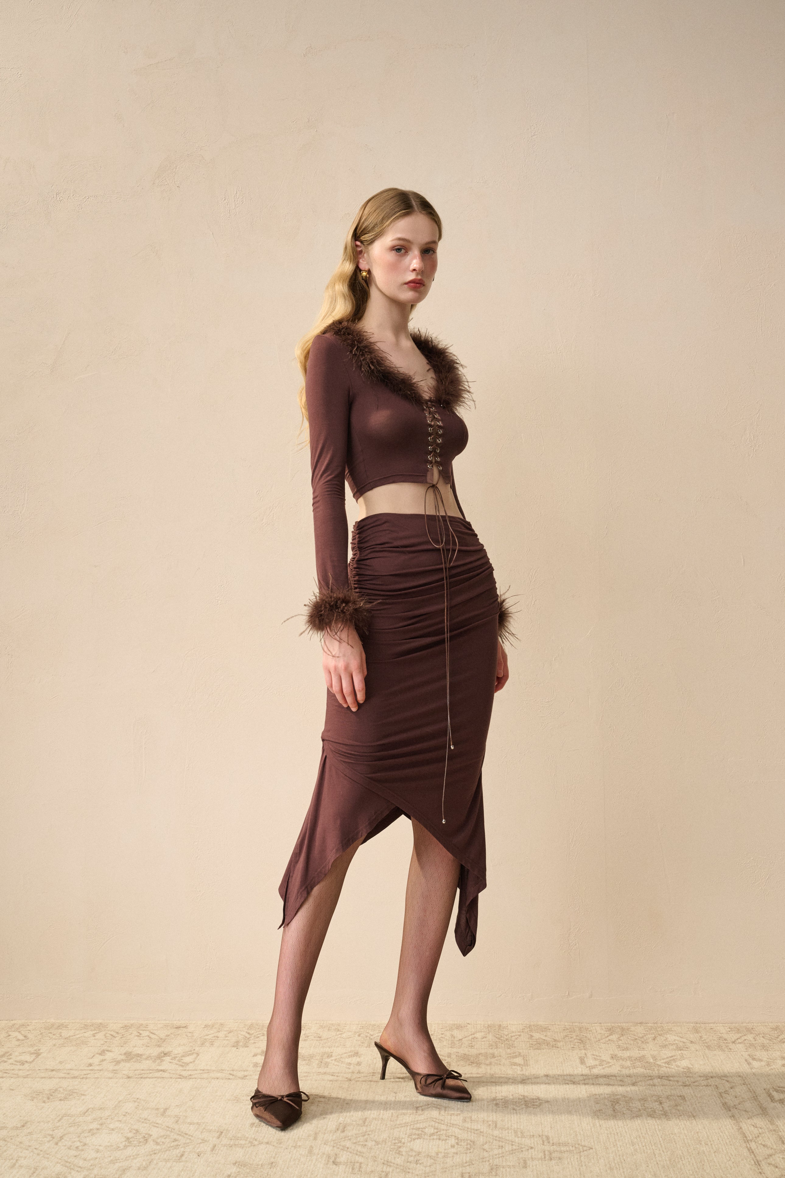 Fur trim slim fit set