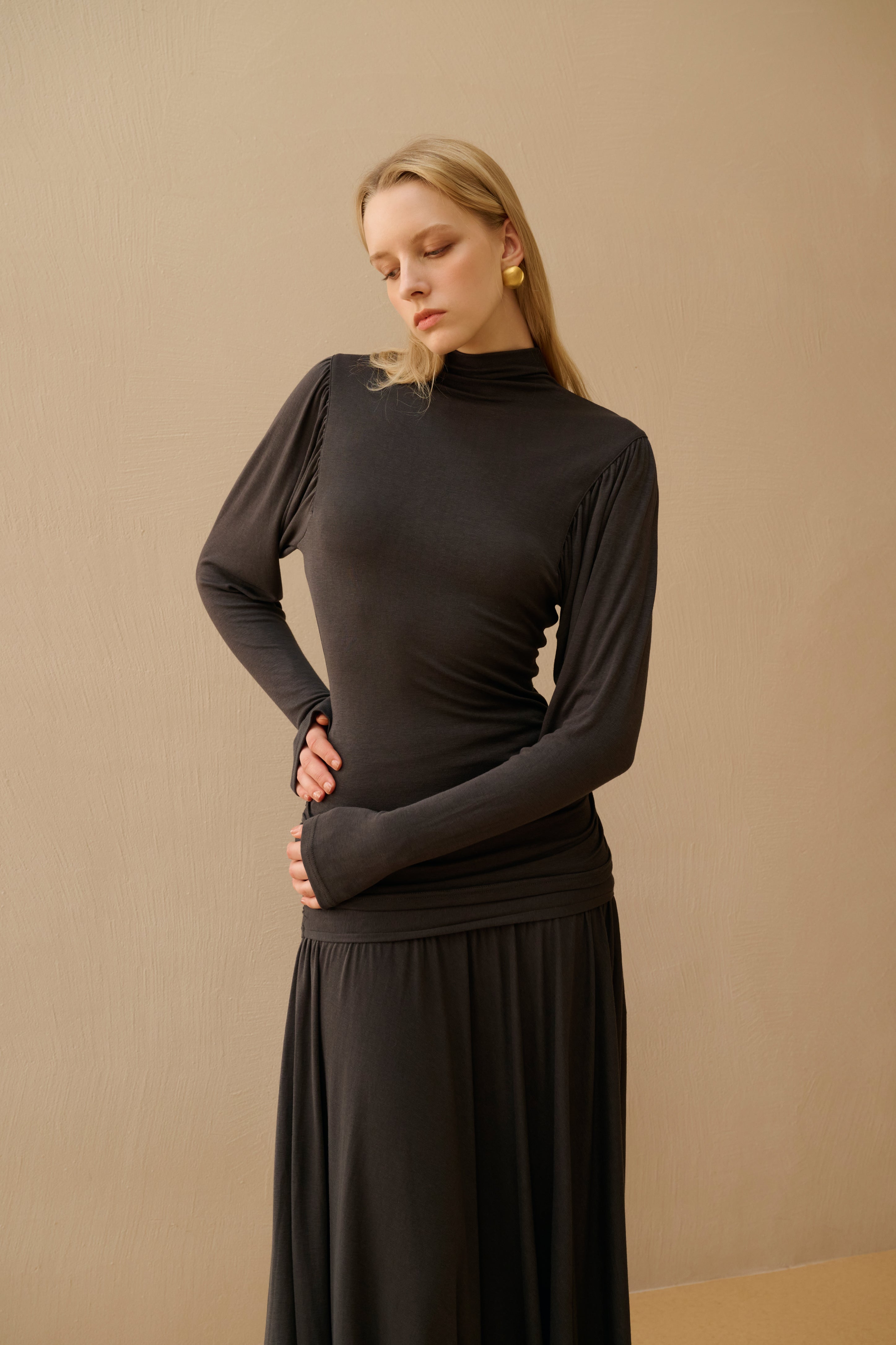 Mock neck ruched set