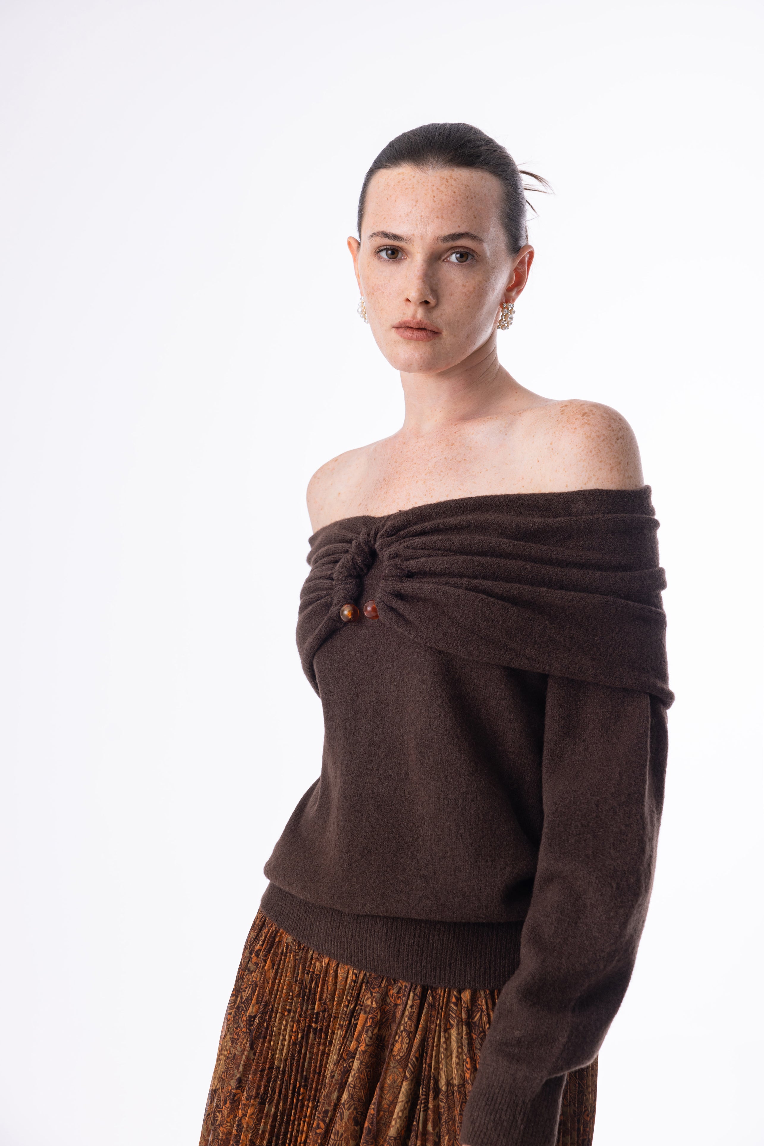 Off shoulder wool sweater
