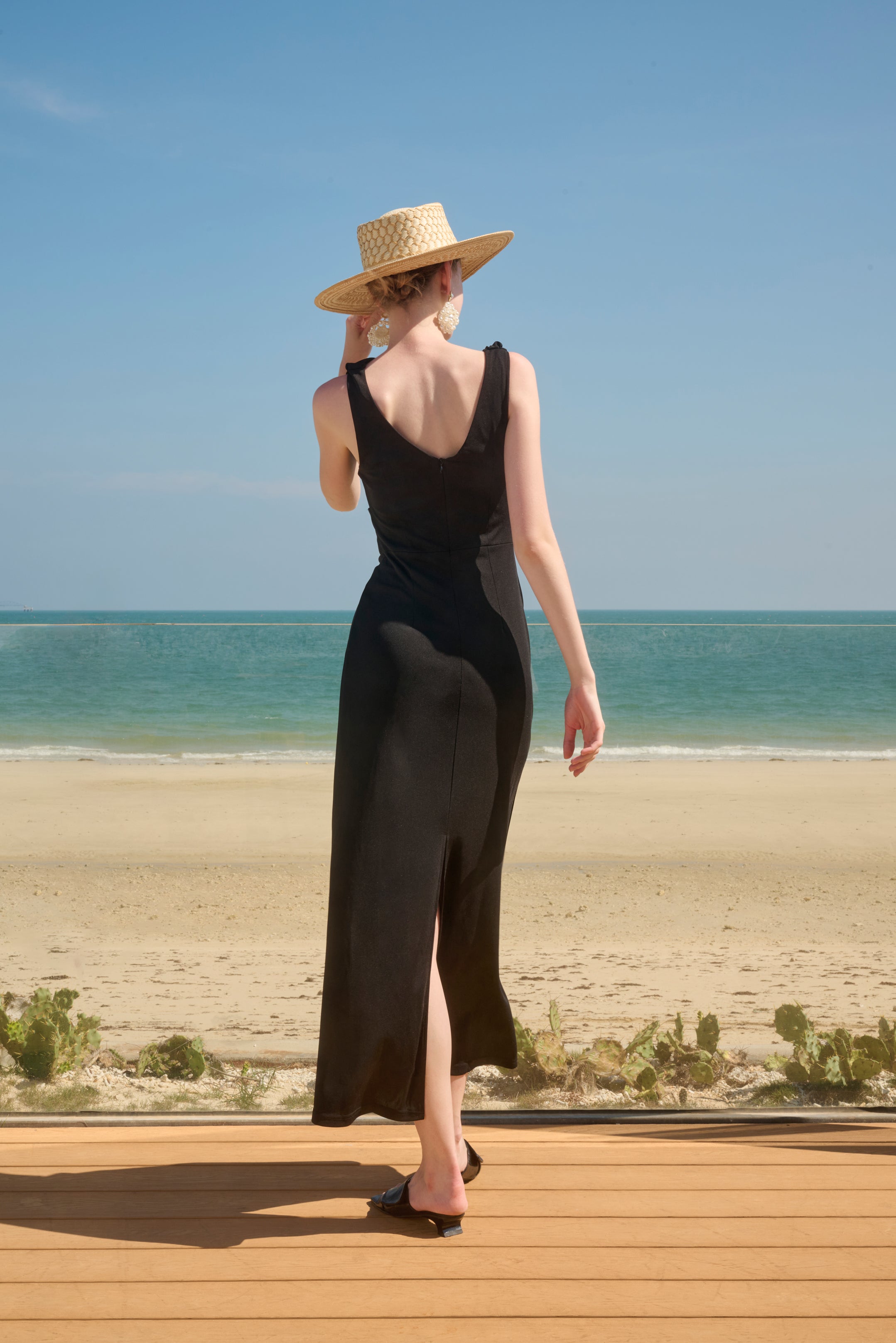 One shoulder maxi dress Ancosti One shoulder maxi dress Ancosti