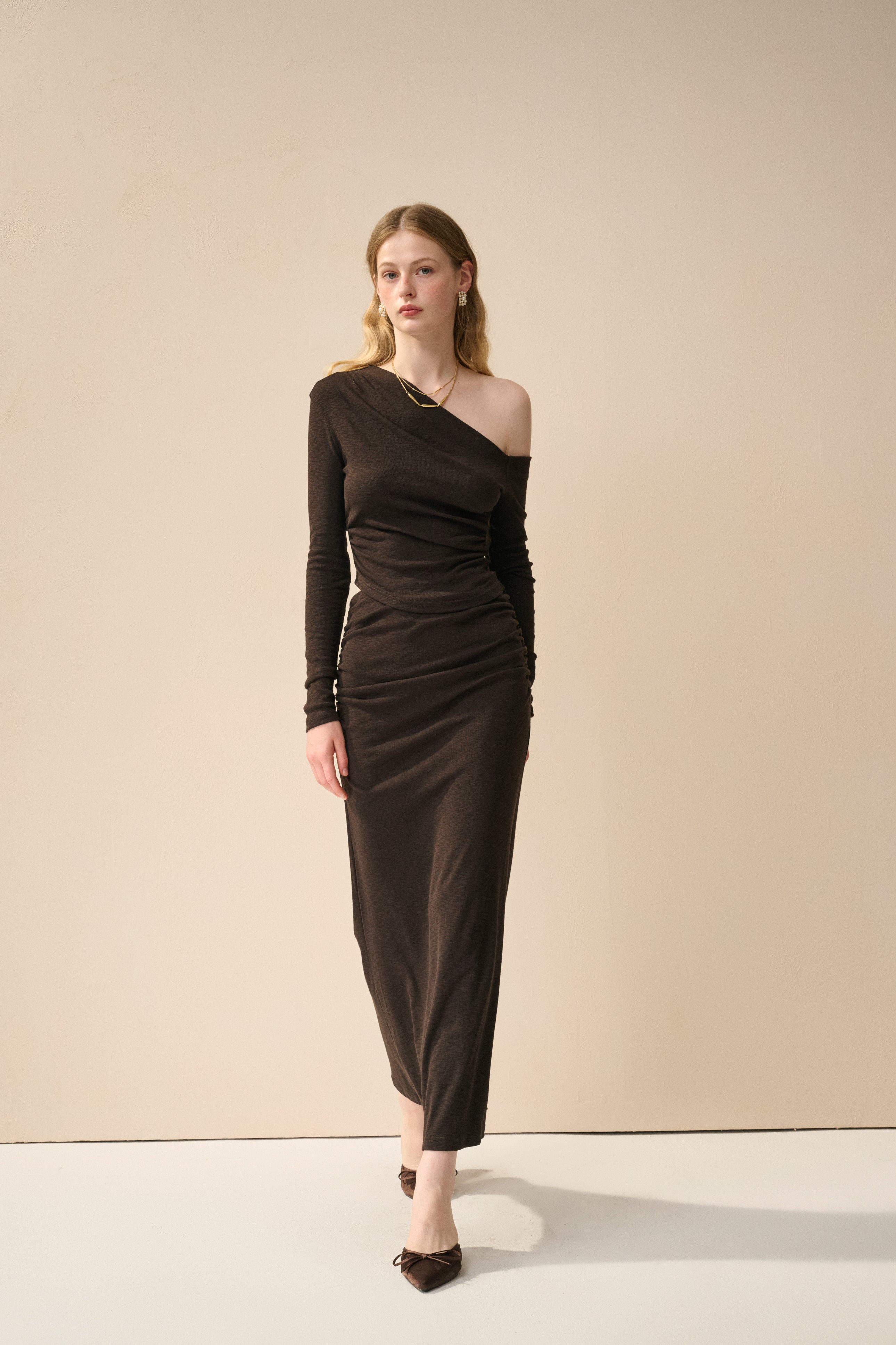 One shoulder long sleeve set