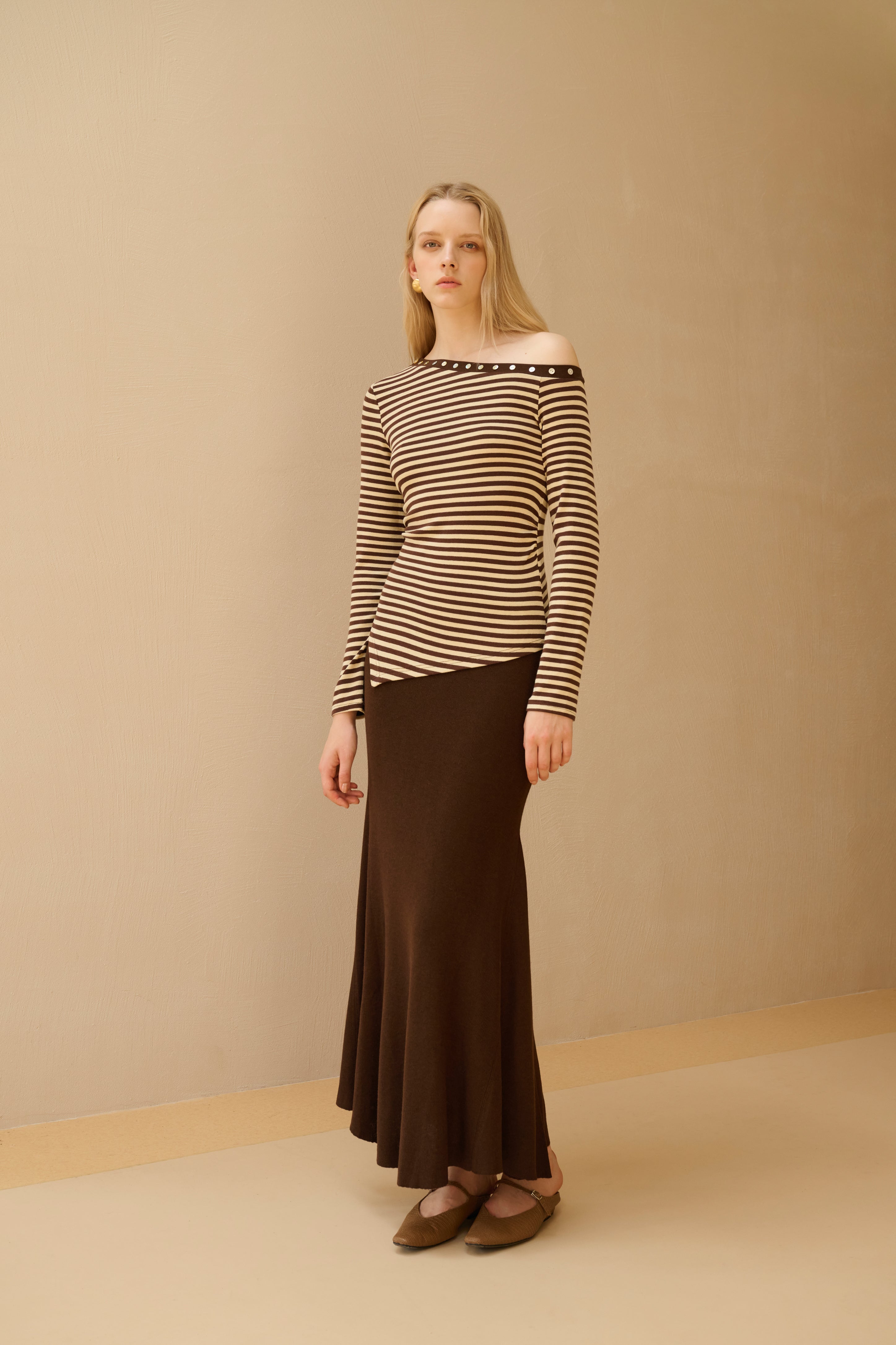 One shoulder striped top