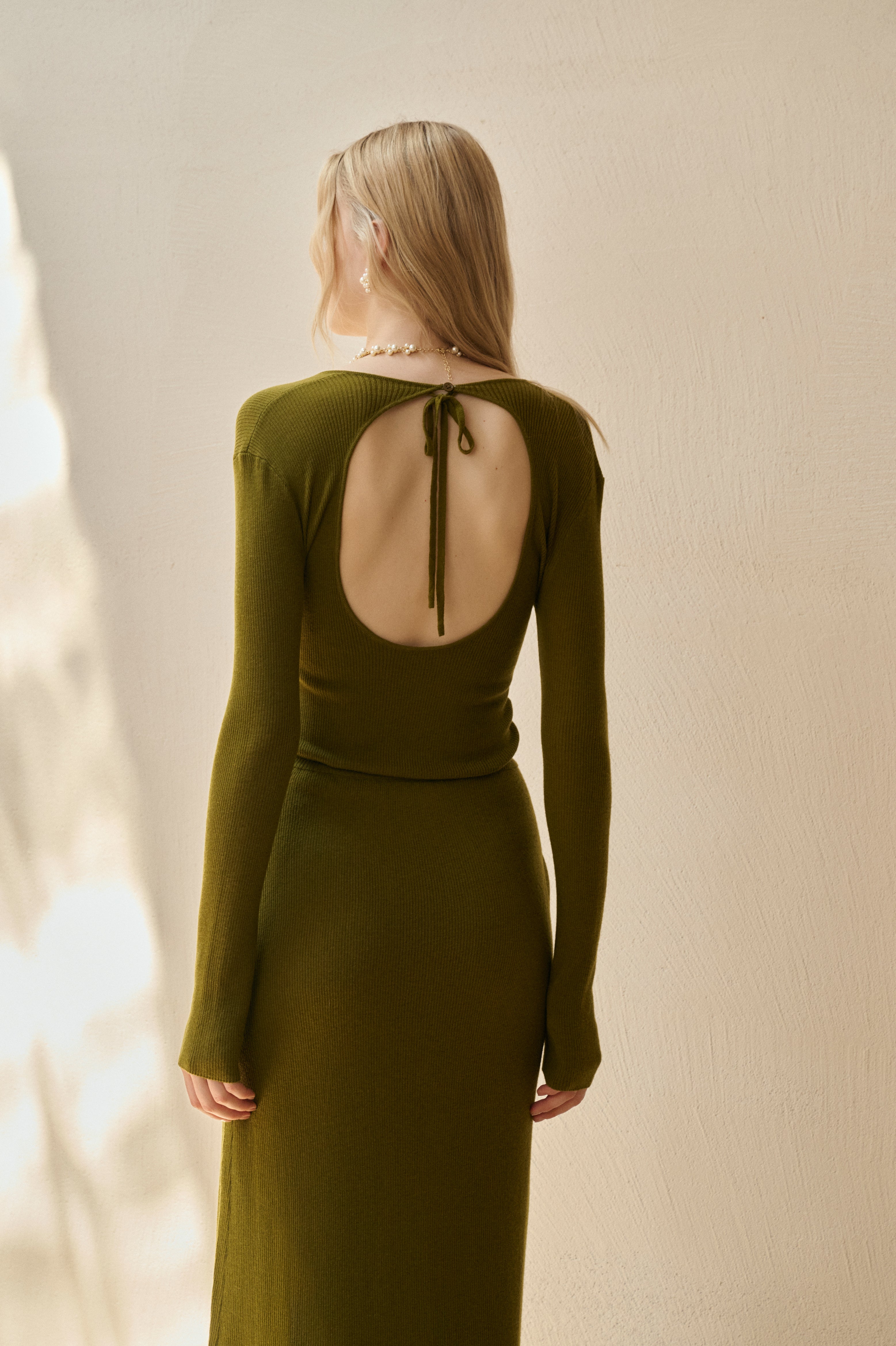 Open back knit top & maxi skirt