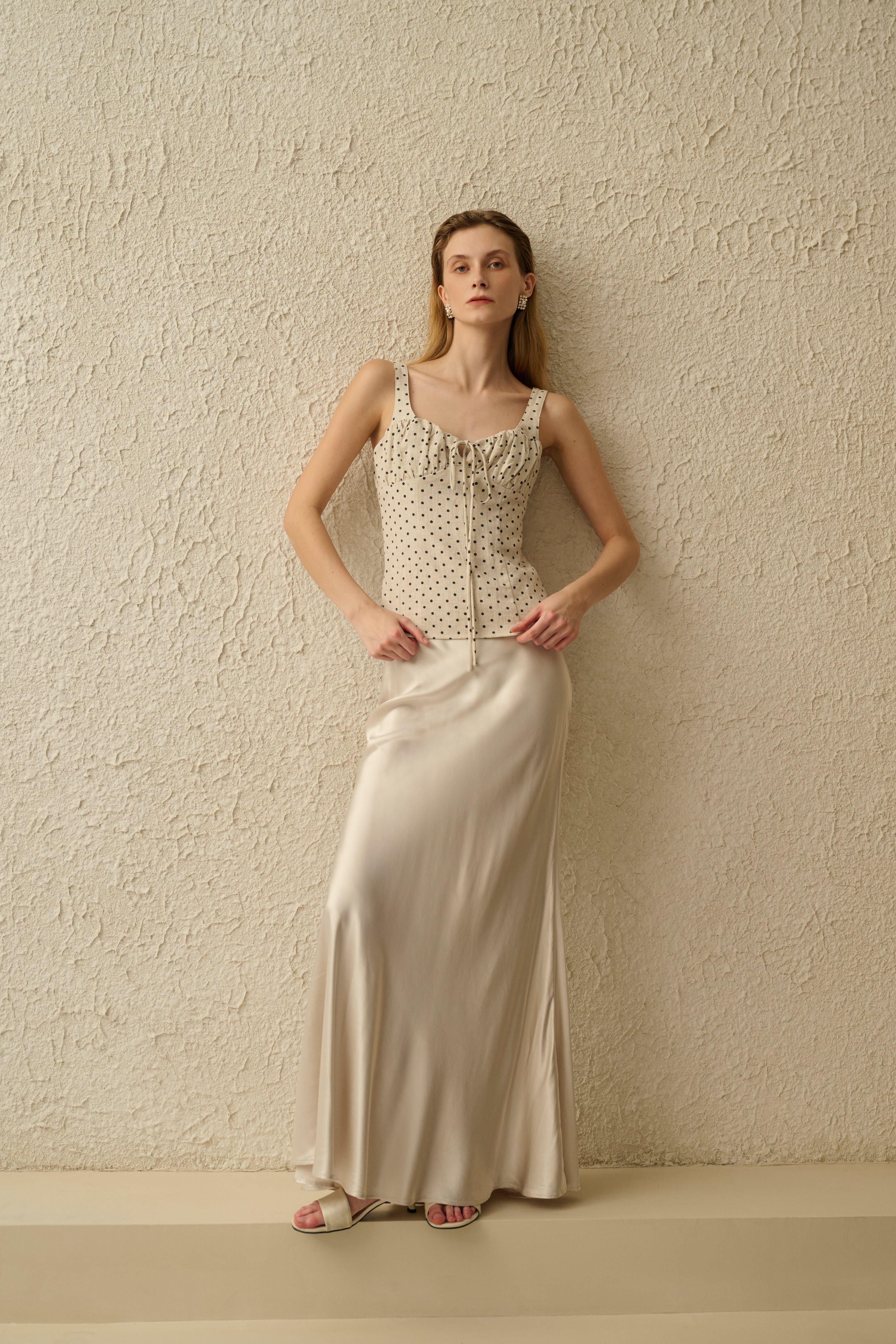 Polka dot cotton linen top
