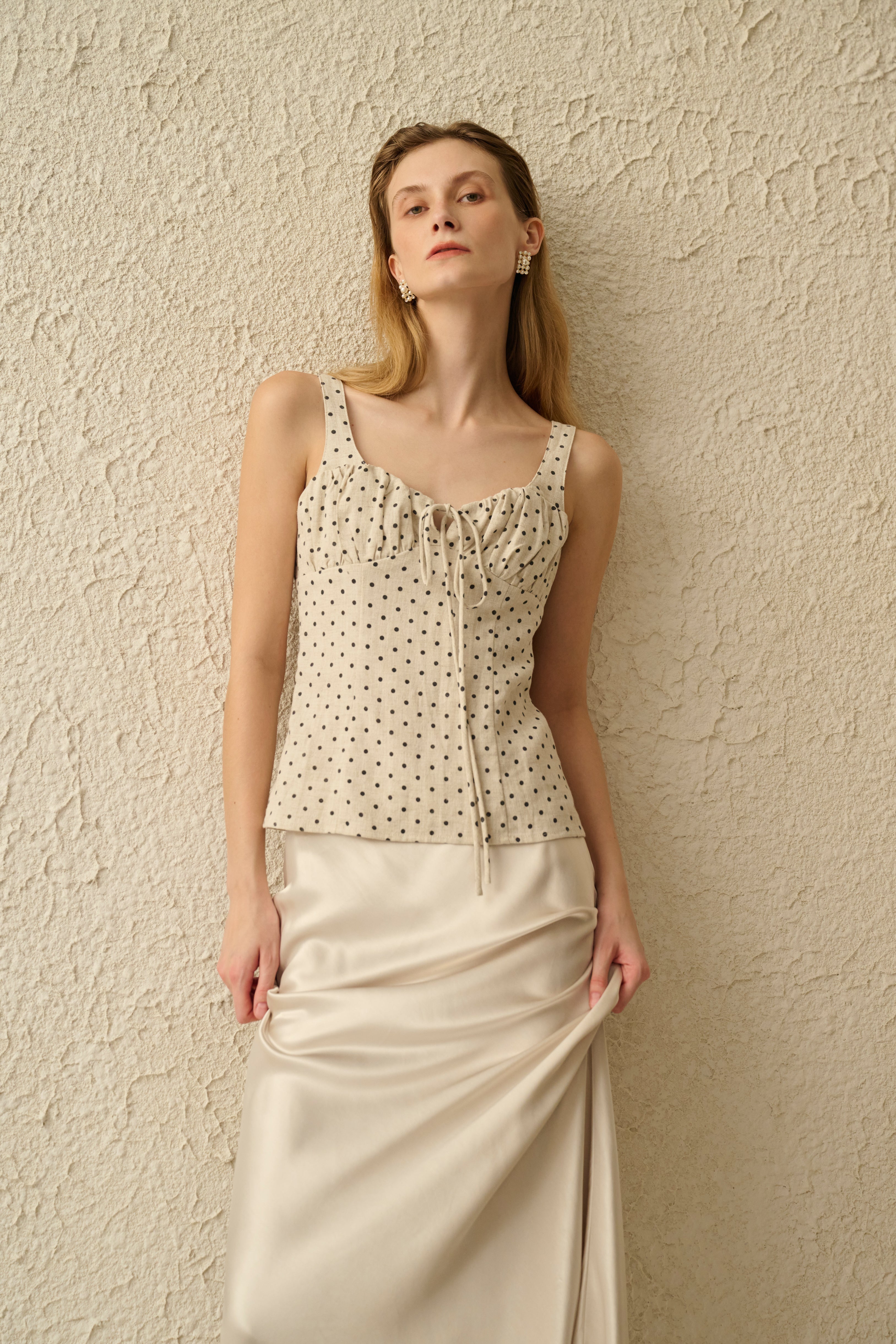 Polka dot cotton linen top