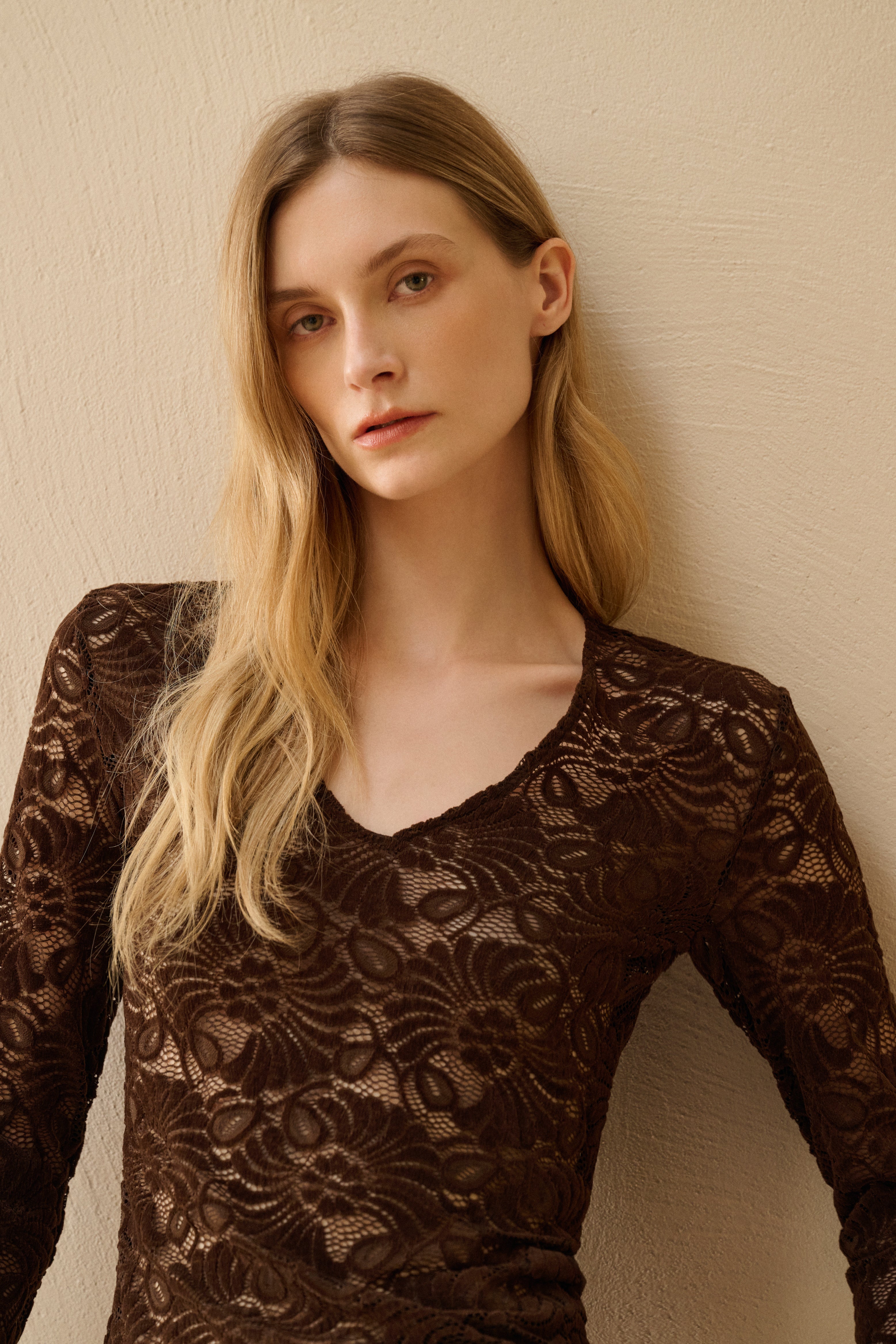 Slim fit lace top