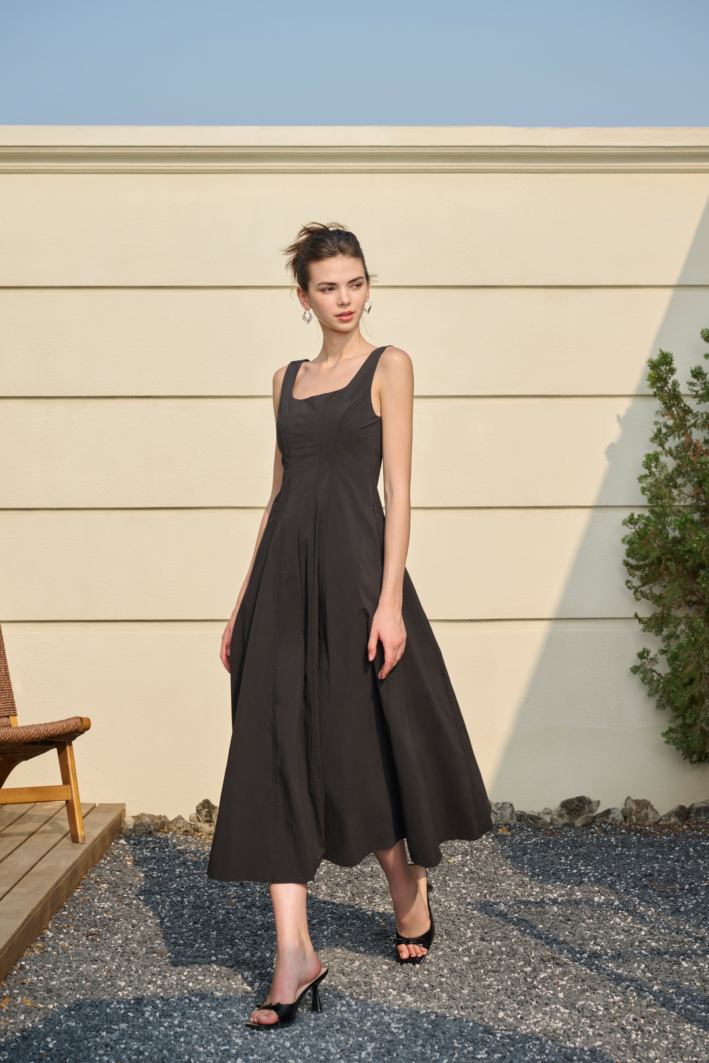 Square neck midi dress