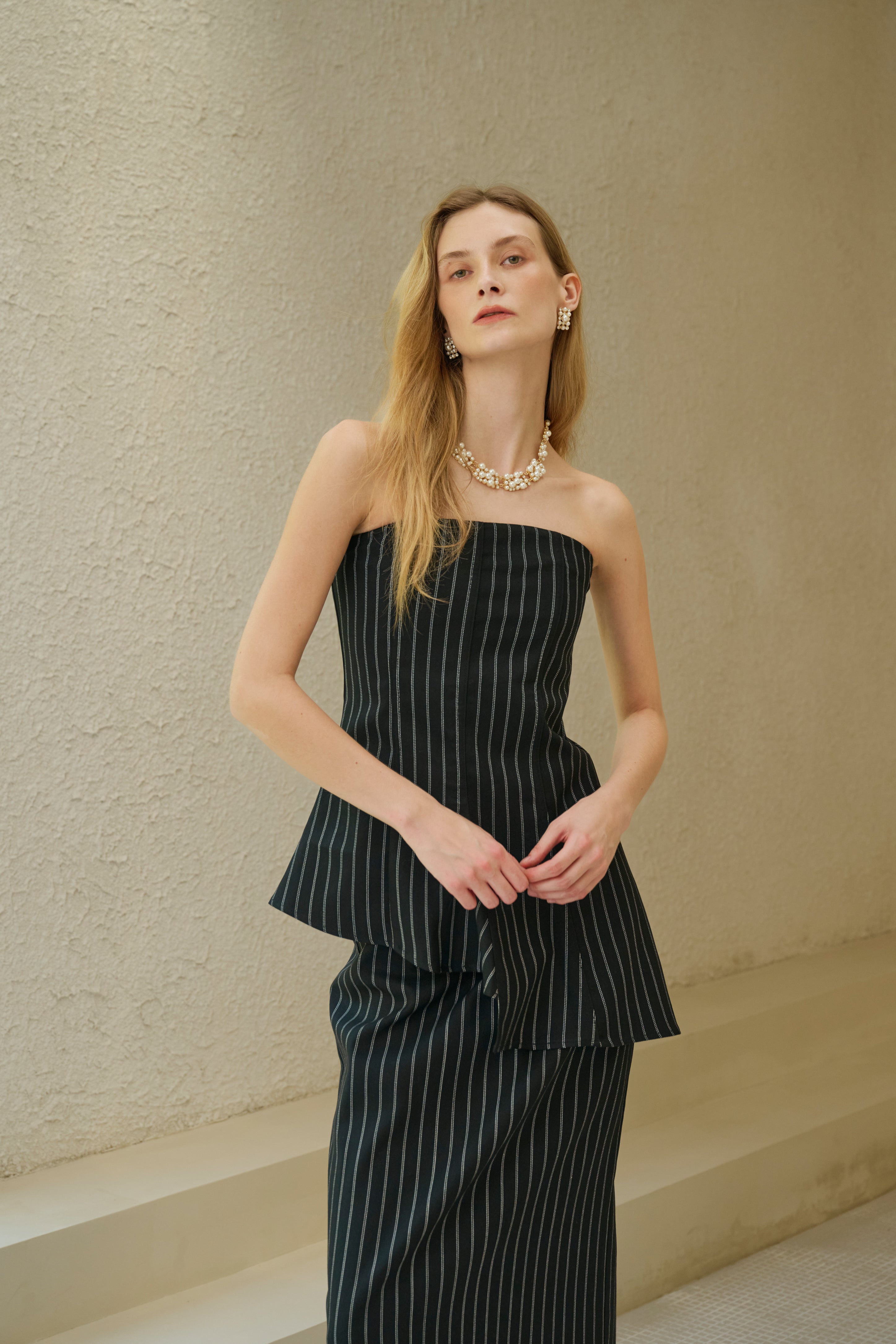 Strapless striped set