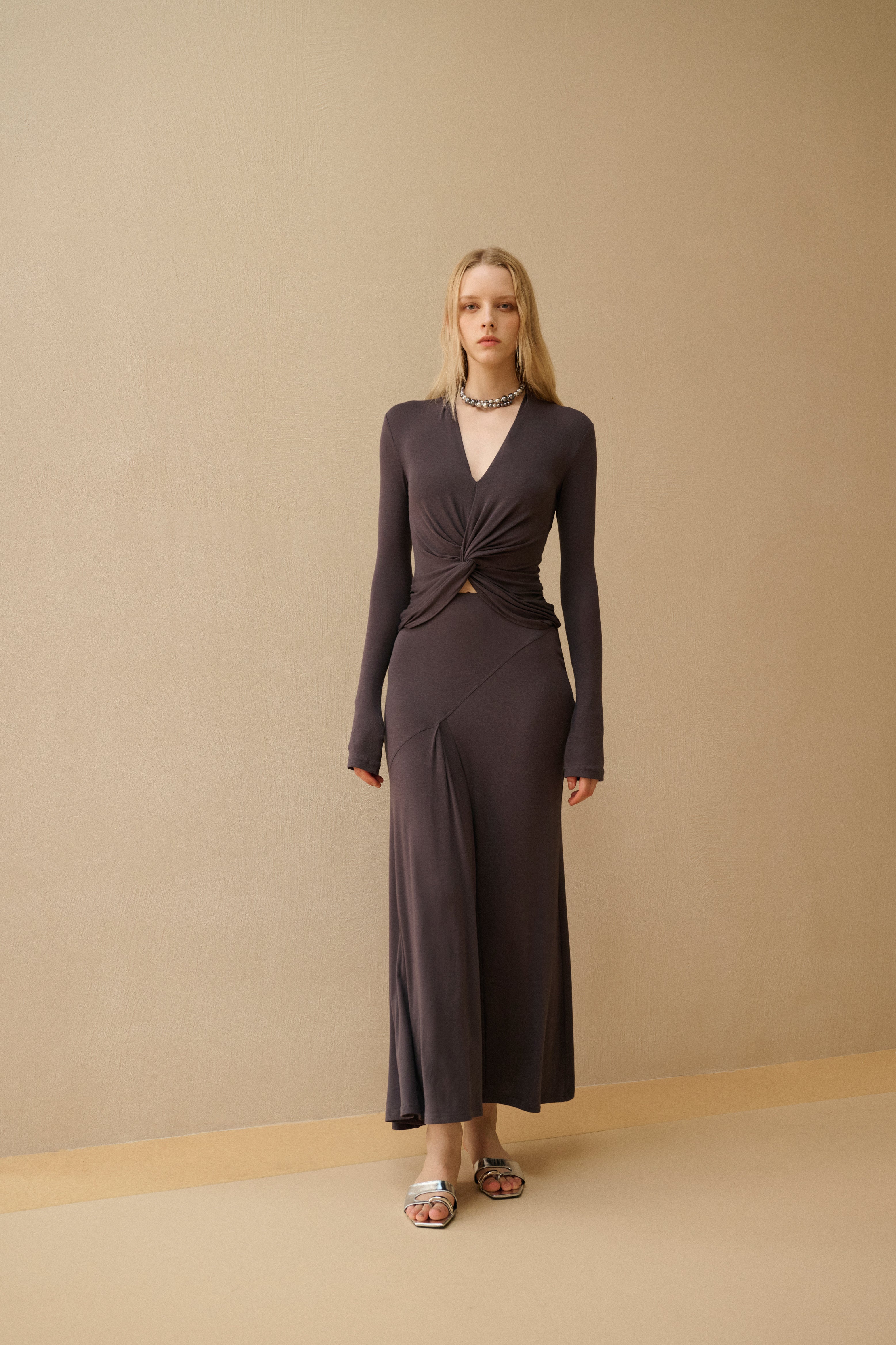 Twist long-sleeve top & maxi skirt