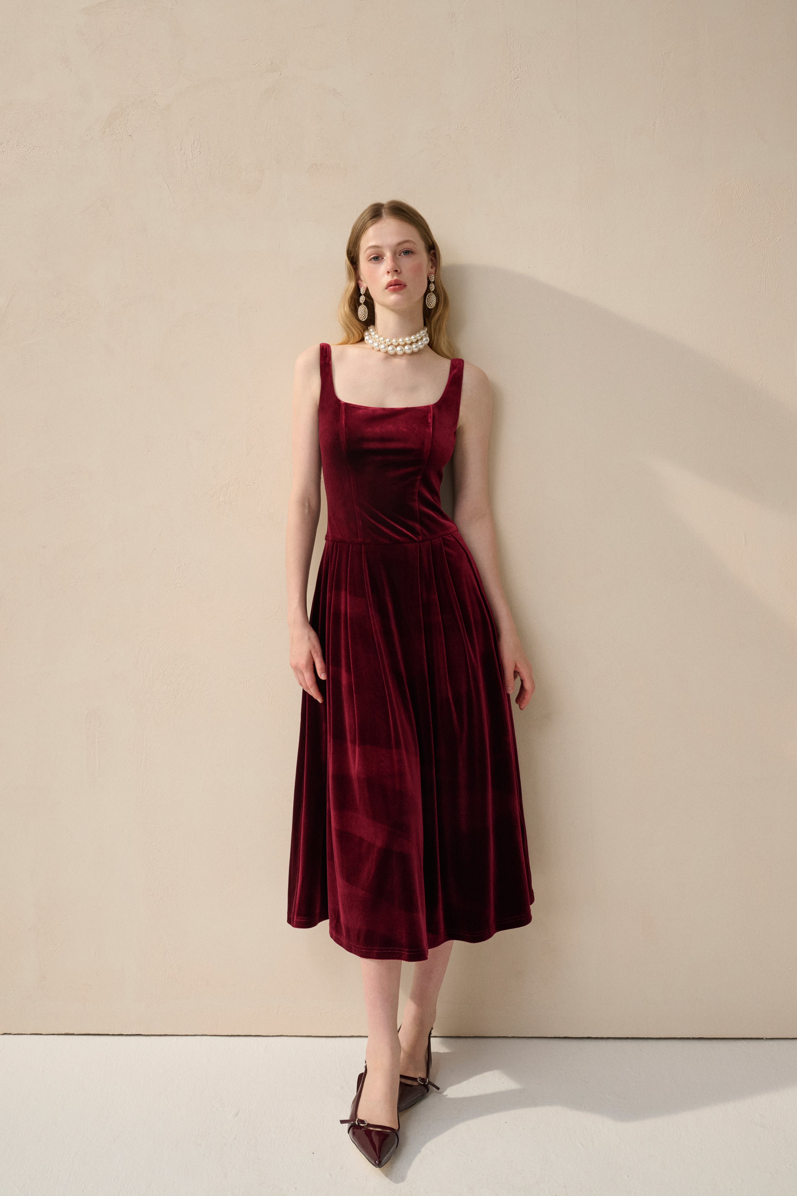 Velvet square neck midi dress