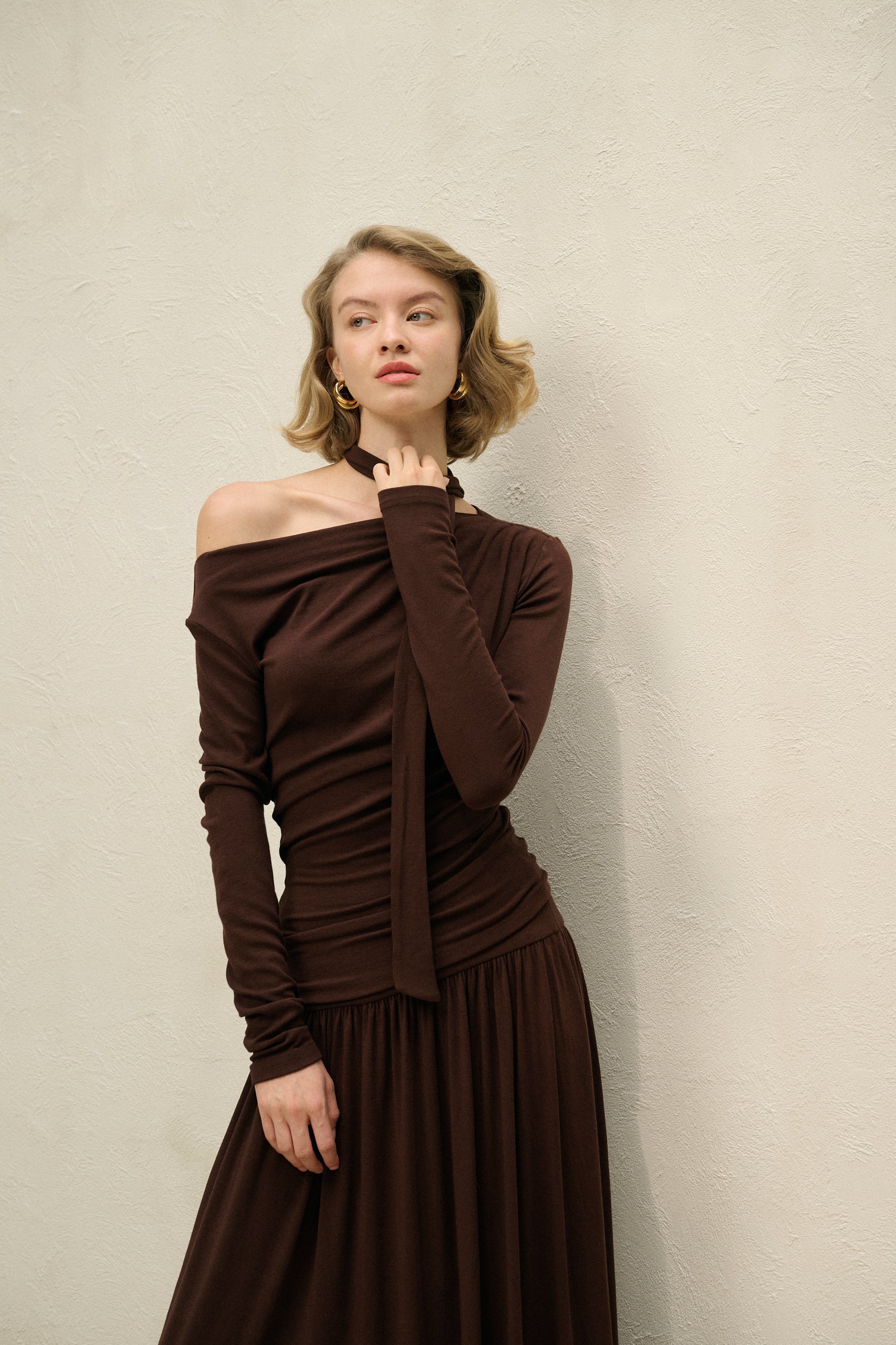 One shoulder asymmetrical set Ancosti One shoulder asymmetrical set Ancosti